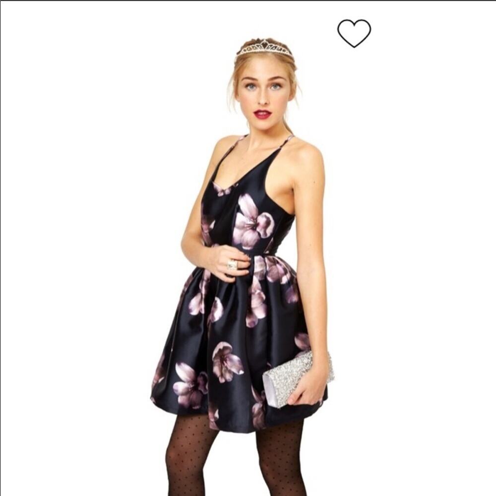 L’atiste by Amy purple floral dress size medium